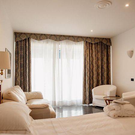 Grand Hotel Mediterranee Alassio Eksteriør billede