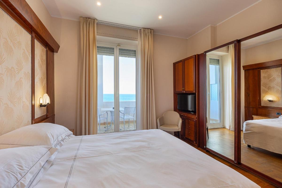 Grand Hotel Mediterranee Alassio Eksteriør billede